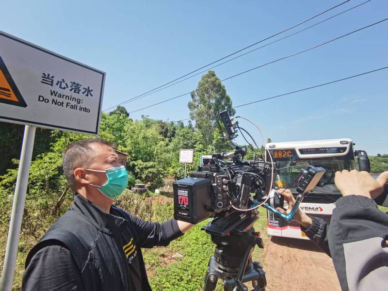 乡城县TVC拍摄公司：深耕本地市场，为品牌定制专属拍摄方案